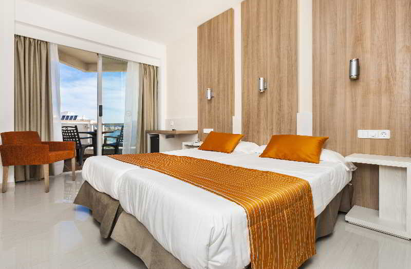 Hotel Sumba Кала Миллор Экстерьер фото